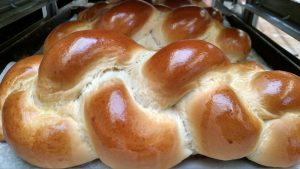 challah bread